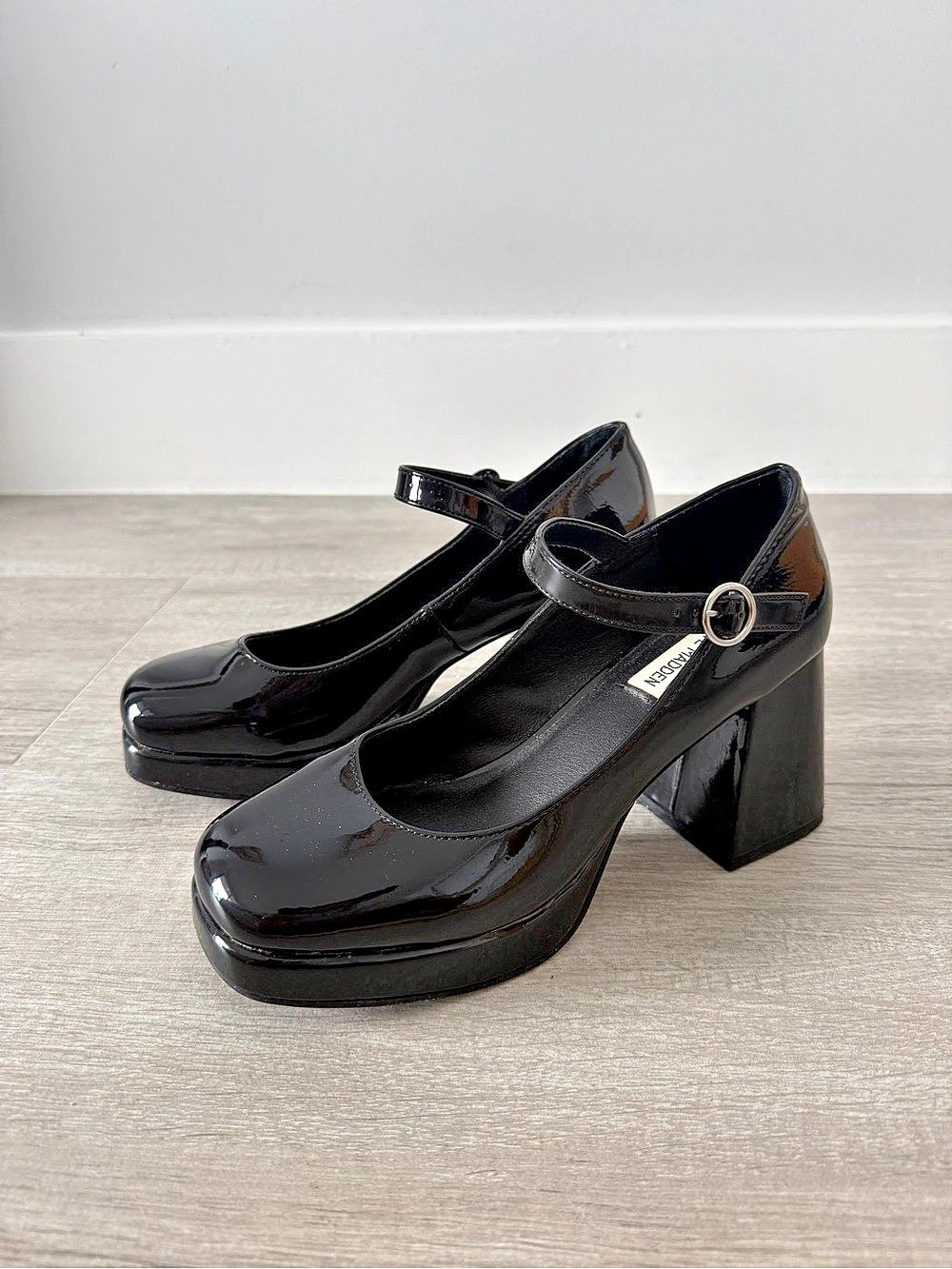 Steve Madden Darcey Black Patent Mary Jane Block Heel Platform Heels Sz 8.5